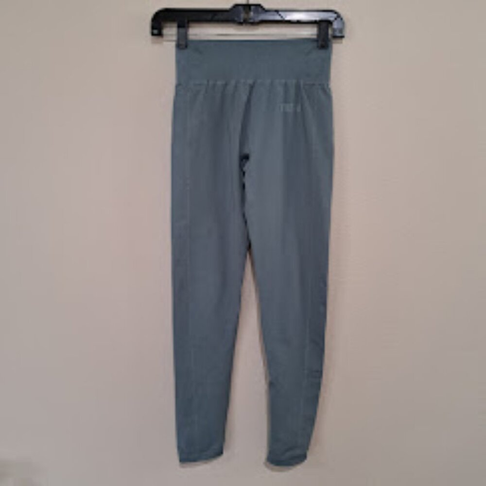 Gymshark Women's Small leggings grey
